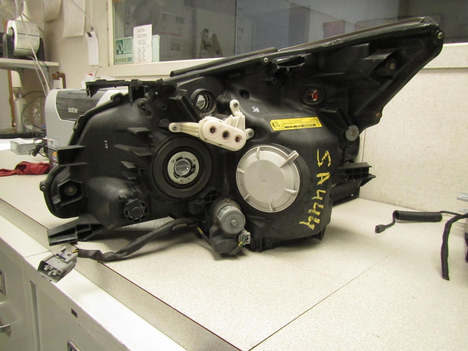 2012 LEXUS GX460 Headlamp Right er Brothers Auto