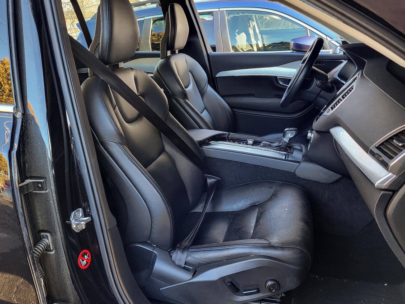 2018 VOLVO XC90 Seat Belt Front er Brothers Auto