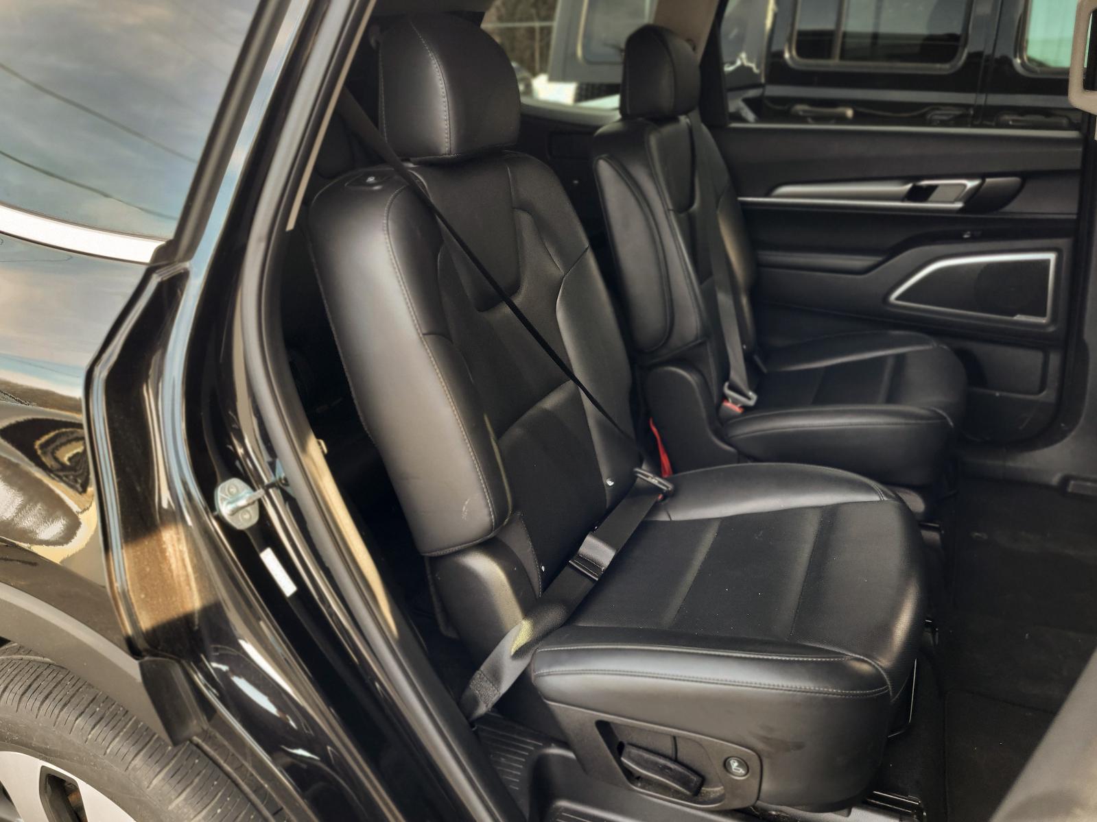 2021 Kia Telluride Seat - Rear (2nd Row) - Weber Brothers Auto